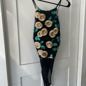 TOP SHOP BEAUTIFUL SHEER/ SEQUIN FLOWER BODYSUIT! BRAND NEW W/TAG